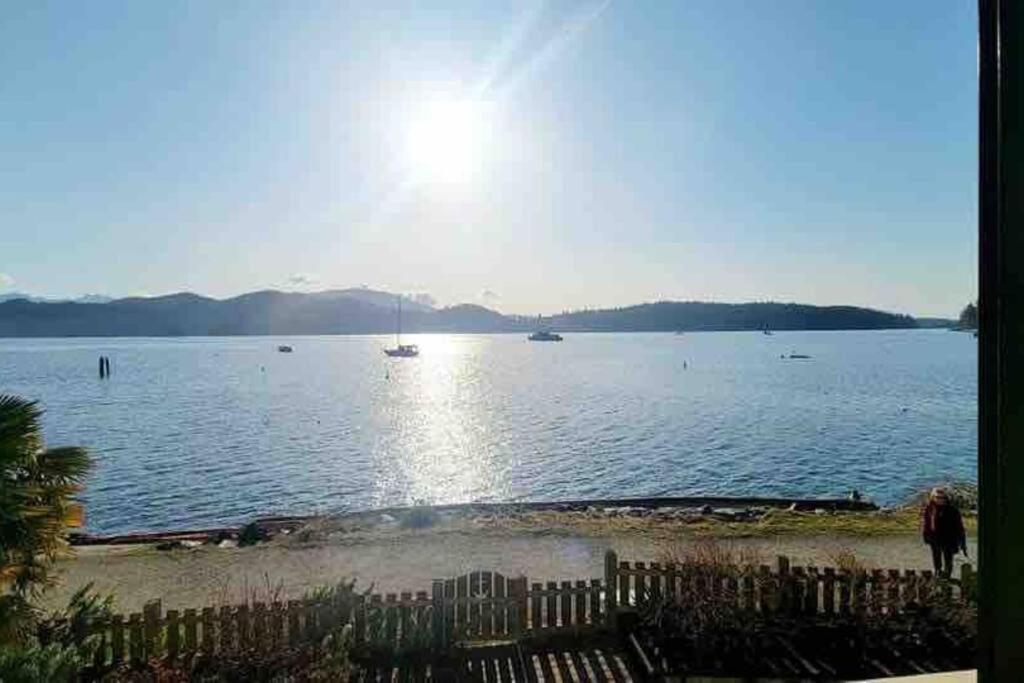 Iconic 3-Story Waterfront 'Marina House' W/ View Villa Gibsons Exteriör bild